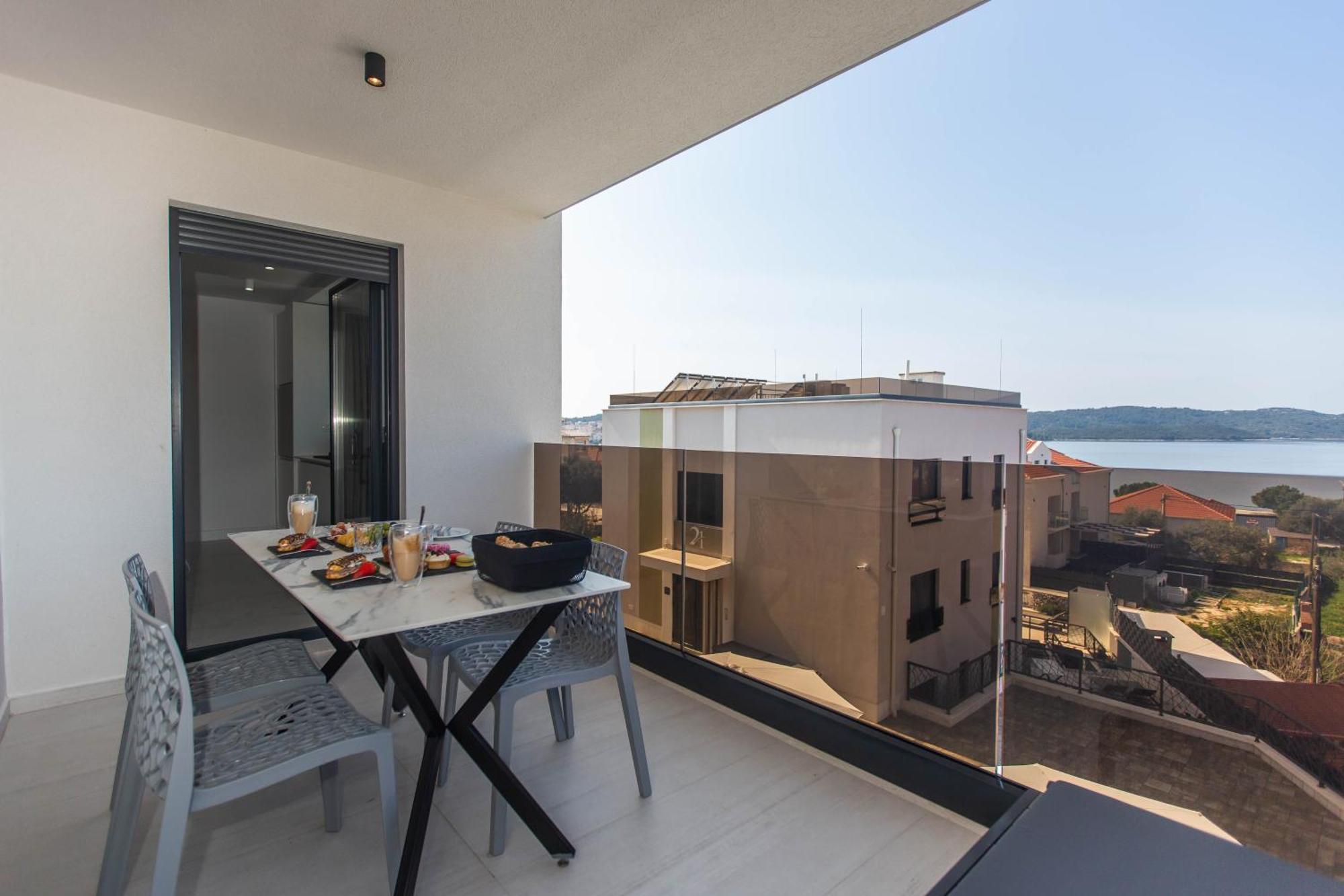 Villa 23 B Heated Pool Trogir Buitenkant foto