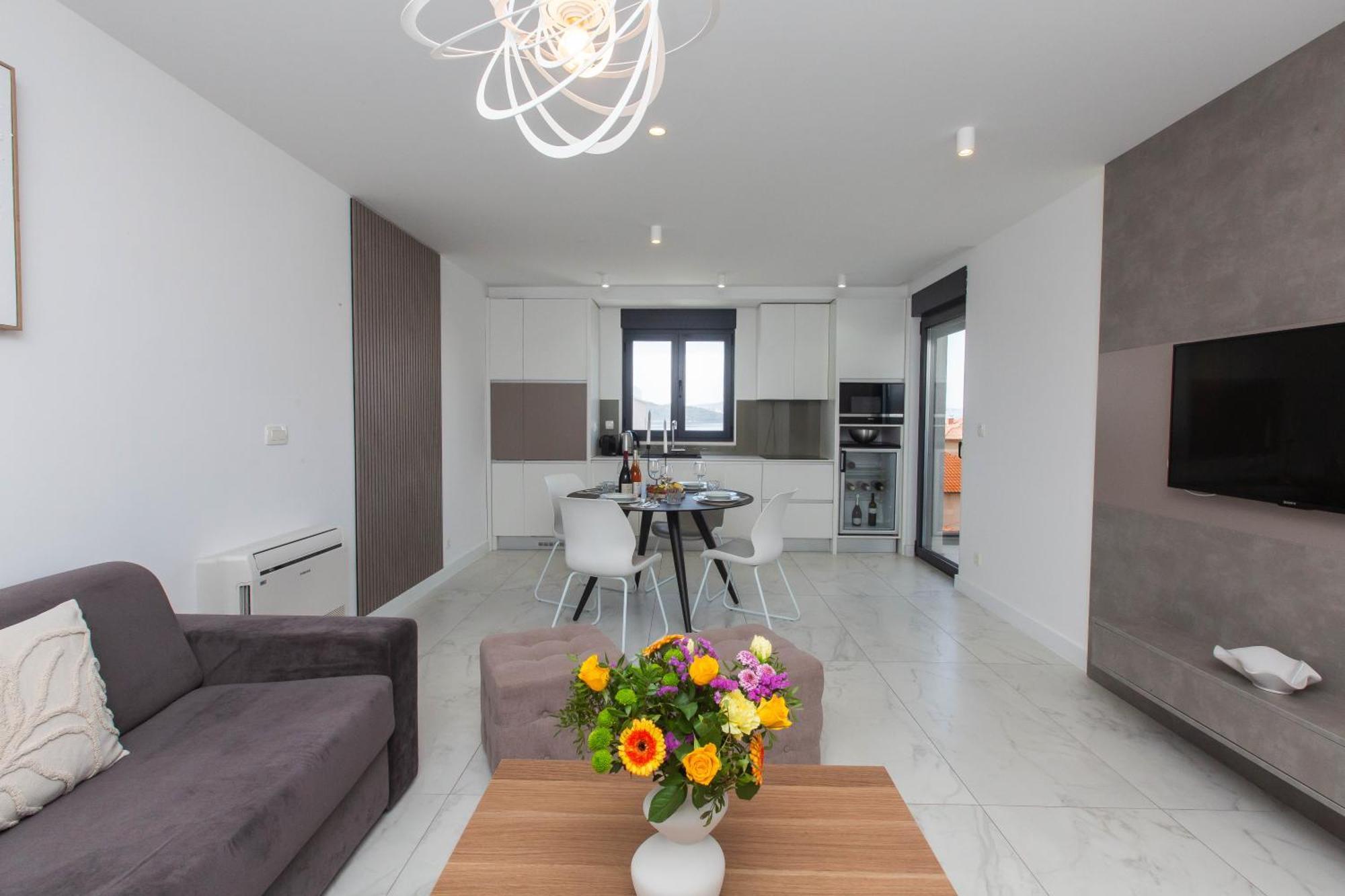 Villa 23 B Heated Pool Trogir Buitenkant foto